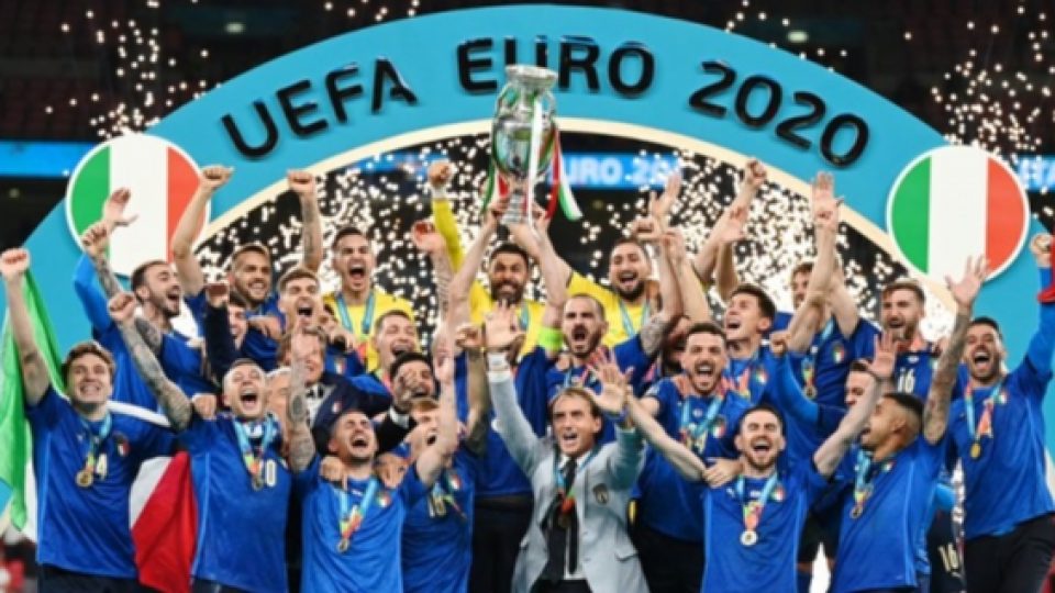 Piala Eropa 2020: Maaf Inggris, Football is Coming to Rome! 