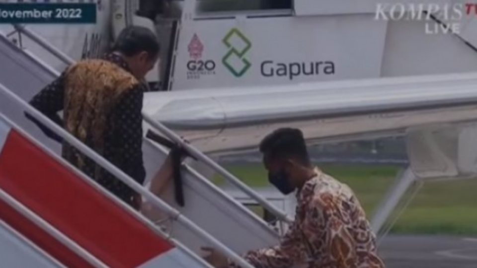 Sempat Terpeleset di Tangga Pesawat, Kondisi Ibu Negara Baik-Baik saja dan Tetap Hadiri Rangkaian Acara G20