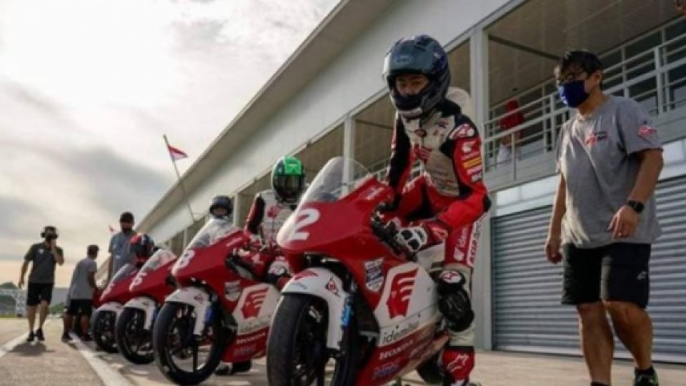 Balap Perdana Sirkuit Mandalika Diundur Karena Marshal Balapan Belum Memenuhi Standar Dorna