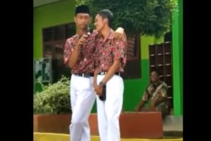 Viral SIswa SMA di Kaltim Tirukan Suara Jokowi, Persis dengan Gaya dan Intonasinya!