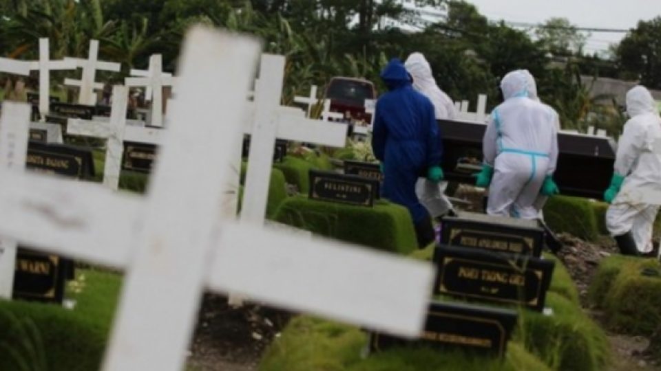 NTT DIhebohkan Pencurian Jenazah Korban COVID-19 di Kuburan, Polisi Periksa 4 Saksi