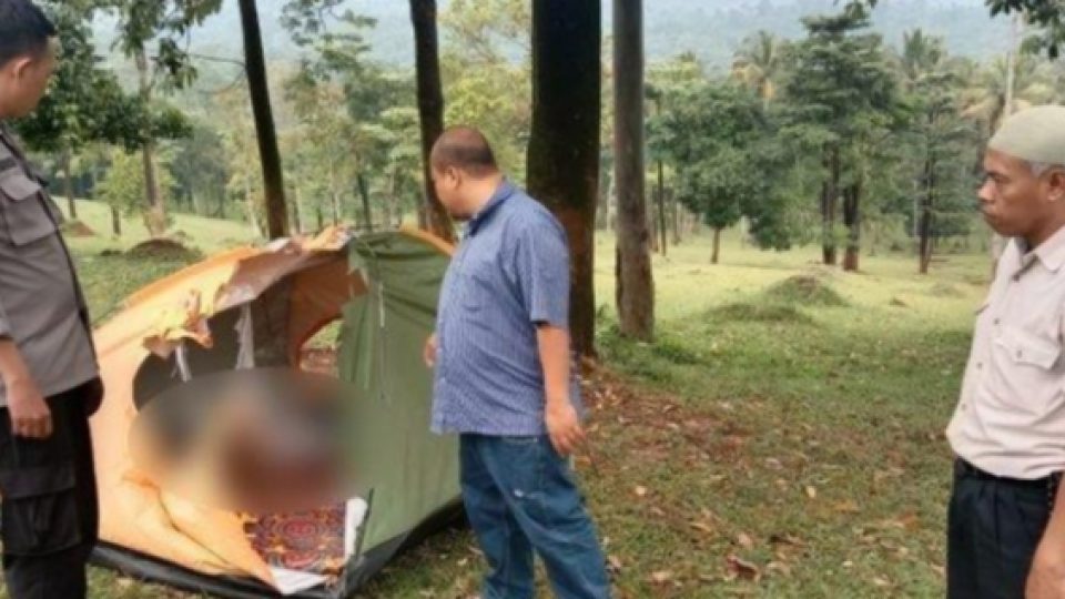 Sejoli dalam Tenda Tersambar Petir di Bukit Waruwangi, Serang. Korban Pria Tewas, Korban Perempuan Pingsan