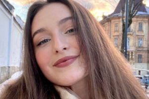 Gadis Ukraina Jadi Selebriti TikTok dalam Semalam Berkat Unggahan Konten Video Konflik Rusia-Ukraina