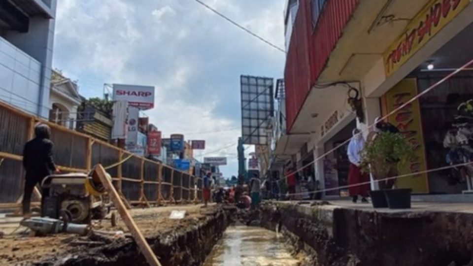 Tak Ada Sosialisasi, Para Pedagang di Tasikmalaya Murka Akan Proyek 'Malioboro' yang Halangi Akses Jalan