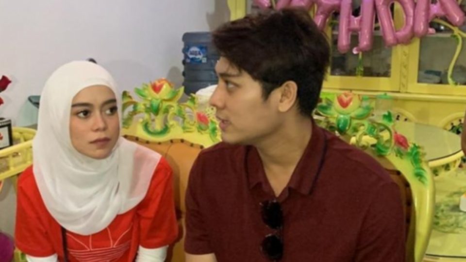 Ironis, Rizky Billar-Lesti Kejora Raih Penghargaan 'Best Couple' di Tengah Prahara KDRT dan Perselingkuhan