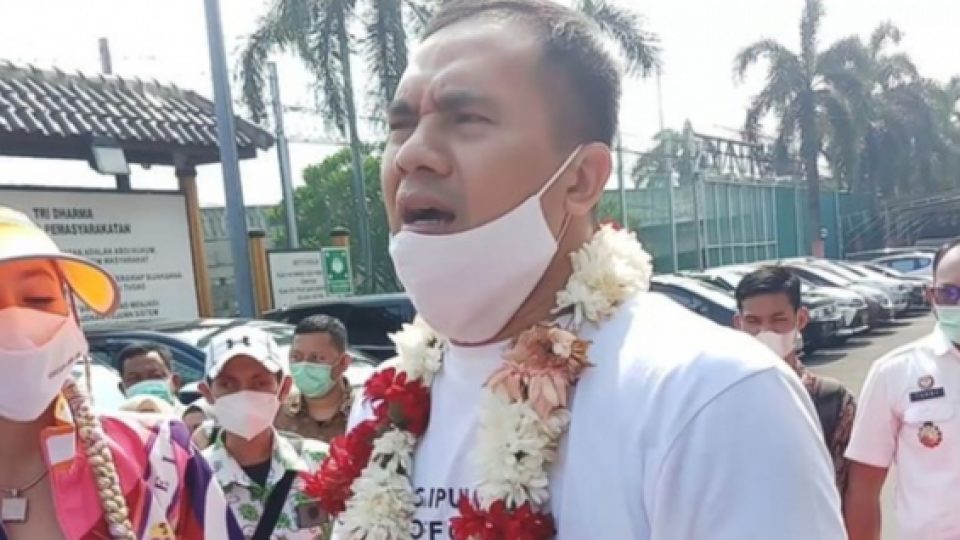 Trans TV Minta Maaf Telah Undang Saiful Jamil dalam Program Tayangannya