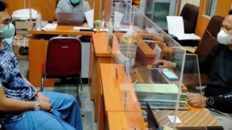 Viral Pria Pamer Pistol di Lamongan, Dikira Jagoan, Ternyata Cuma Air Softgun