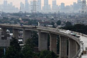Kontroversi Kereta Cepat Jakarta-Bandung, Biaya Terus Membengkak, Target Selesai Molor Terus
