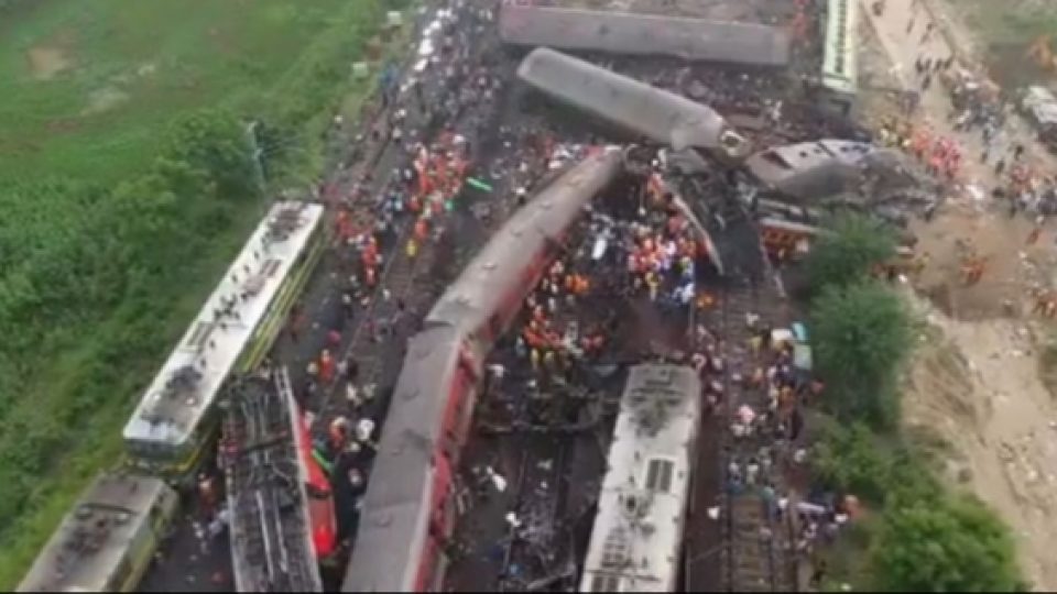 Kecelakaan Kereta Di India Tewaskan Lebih dari 260 Jiwa