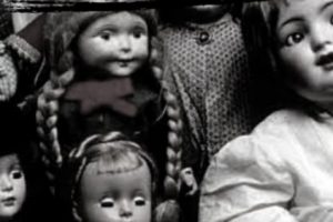Tren Merawat Boneka Arwah, Psikolog Sebut Bahayanya Dari Sisi Psikologis