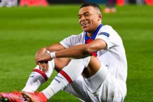Barcelona Telan Pil Pahit Bernama Kylian Mbappe dan Takhluk 1-4 Di Kandang Sendiri