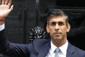 Mengenal Rishi Sunak, Perdana Menteri Inggris Termuda Dalam 200 Tahun Terakhir