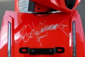 Lelang Motor Listrik Bertandatangan Jokowi Jadi Heboh, Pemenang Lelang Tidak Paham dan Mengira Dapat Hadiah