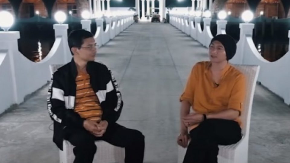 Video Kontroversi Anji dengan 'Profesor' Hadi Pranoto yang Klaim Temukan Obat COVID-19 Kini Hilang dari YouTube
