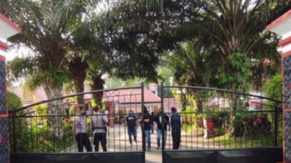 Rumah Dinas Wali Kota Blitar Dirampok, Wali Kota dan Istrinya Disekap, Rp400 Juta Raib Dibawa Kabur