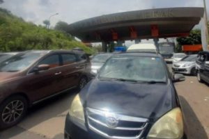 Seorang Ibu-ibu Hilang di Tol Tangerang-Merak Saat Mudik, Keluarga Masih Mencari Keberadaannya