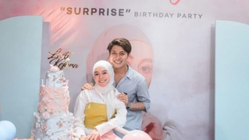 Ketika Lesti Kejora Ngaku Pernah Dilempar Bola Billiar Oleh Rizky Billar...