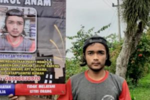 Bisnis Jasa Membangunkan Sahur Bagi Para Jomblo, Pria Magelang Ini Kebanjiran Order