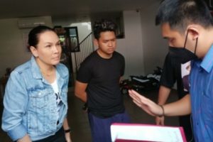 Teriakan Histeris Nikita Mirzani Ketika Ditahan Terkait Kasus Pencemaran Nama Baik