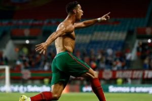 Cristiano Ronaldo Jadi Pencetak Gol Terbanyak di Level Timnas Setelah Bawa Portugal Menang Dramatis Atas Irlandia