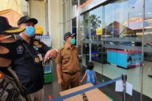 Mal CBD Ciledug Disegel Setelah Sempat Viral Karena Nekat Buka Hingga Diserbu Pengunjung di Tengah PSBB, 