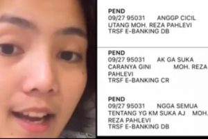 Viral Gaya Berantem Sepasang Kekasih: Via M-Banking Karena WA Diblokir