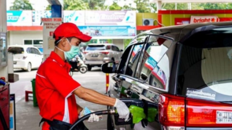 BPH Migas Pastikan Mobil Mewah Nantinya Tidak Akan BIsa Konsumsi BBM Subsidi