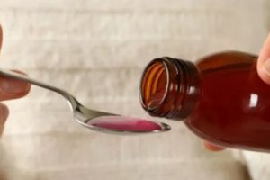 Kasus Pengoplosan Bahan Baku Pelarut Obat Oleh CV Chemical Samudera