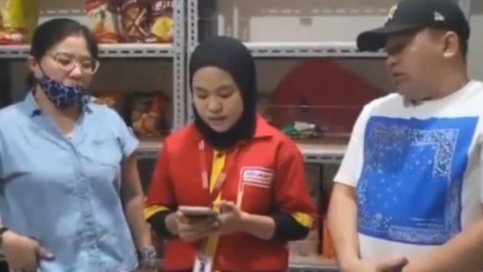 Kuasa Hukum Pencuri Coklat Alfamart Sebut Kliennya Tak Sadar Coklat Masuk Tasnya