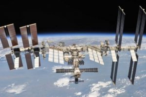 Tom Cruise Disebut Akan Bekerjasama dengan SpaceX dan NASA Untuk Syuting FIlm di Luar Angkasa!