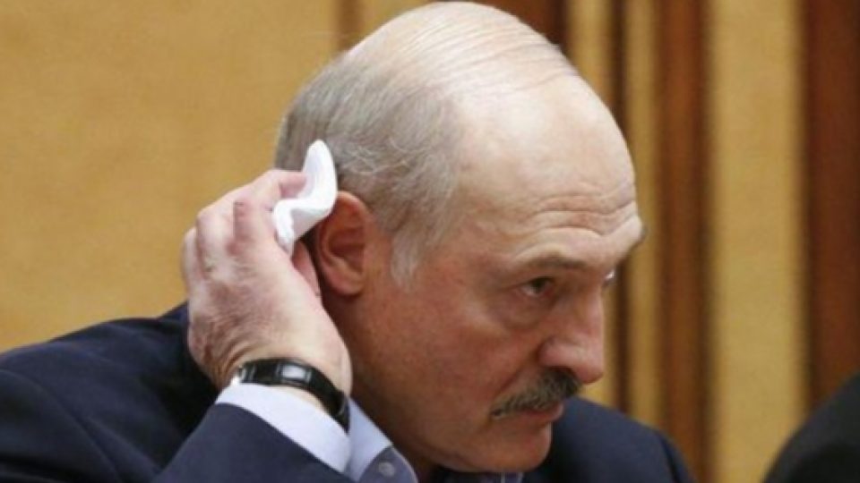 Presiden Belarus Dilantik Diam-diam Setelah Kemenangannya di Pemilu Ditolak Rakyat