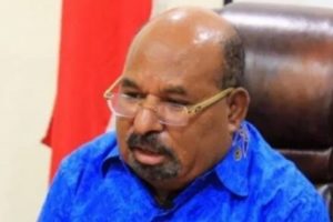 Gubernur Papua Dua Kali Mangkir Panggilan KPK, Malah Main Judi di Luar Negeri untuk Refreshing