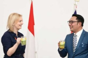 Ridwan Kamil Jamu Menlu Inggris dengan Cendol, Sepakati Peluncuran Program Nurture to Scale Bagi Startup Jabar
