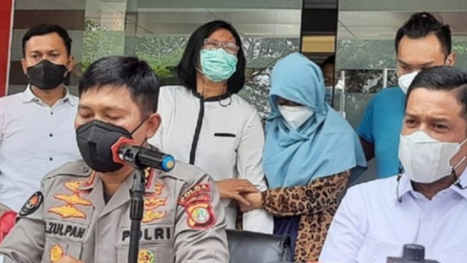 Polisi Ungkap Pedangdut Velline Chu dan Suaminya Ditangkap Setelah Positif Konsumsi Sabu