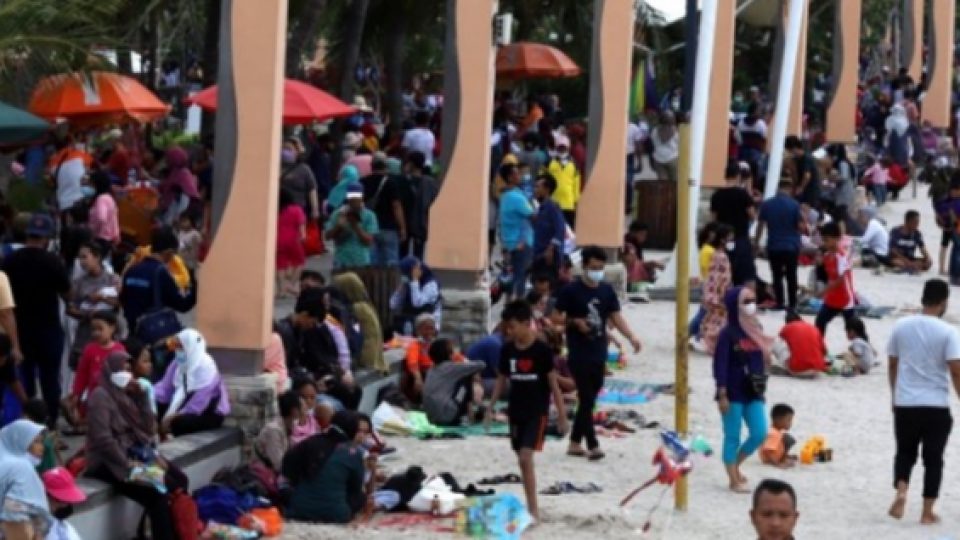 Mengapa Obyek Pariwisata Dibuka di Saat Mudik Lebaran, Padahal Kita Masih di Tengah Pandemi Global