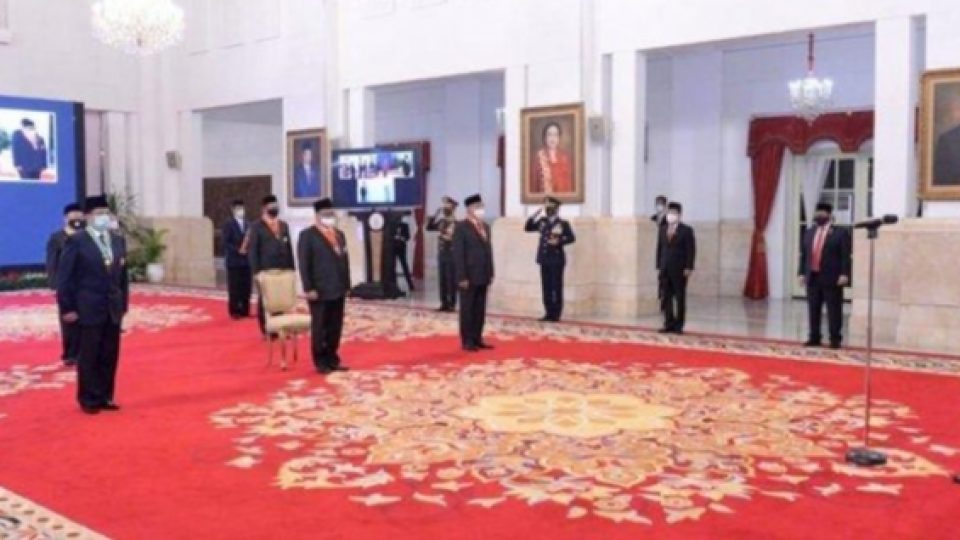 325 Nakes yang Gugur Dalam Tugas Selama Pandemi COVID-19 Dianugerah Bintang Jasa