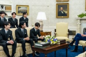 Boyband Korsel BTS Bertemu dan Berdiskusi dengan Presiden AS, Joe Biden di Gedung Putih