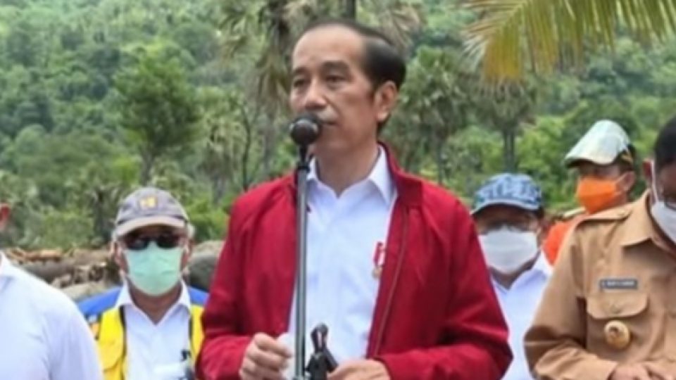 Presiden Jokowi Perintahkan Untuk Terus Mencari 45 Korban Hilang Akibat Banjir di NTT