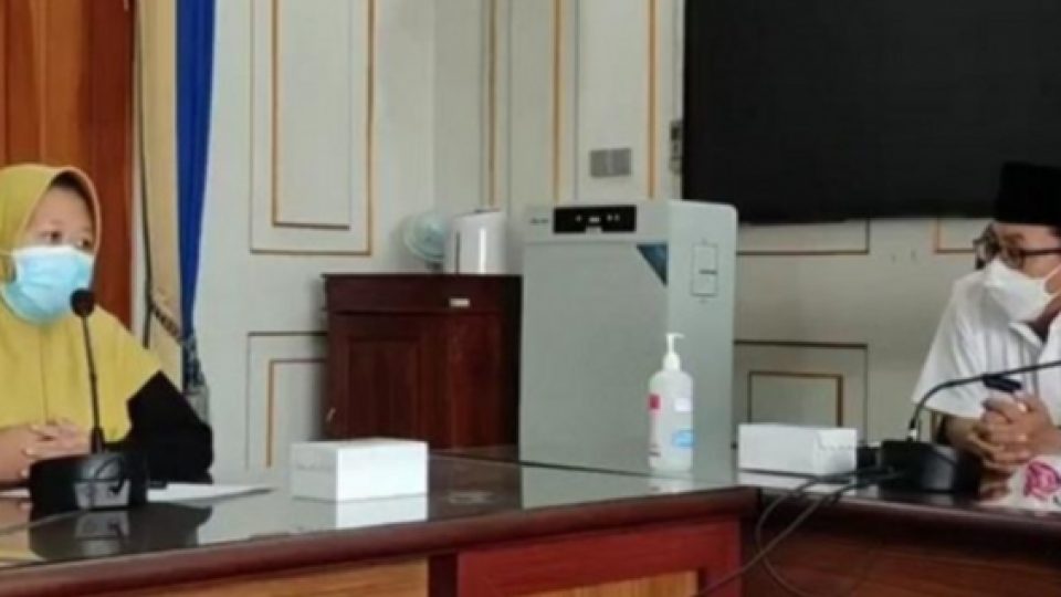 Hutang Guru TK Kepada 24 Aplikasi Pinjol akhirnya Dibantu Dilunasi Oleh Pemkot dan Baznas Kota Malang