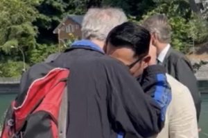 Momen Ridwan Kamil Bertemu Dengan Heinrich, Warga Bern yang Selamatkan Putrinya, Zara