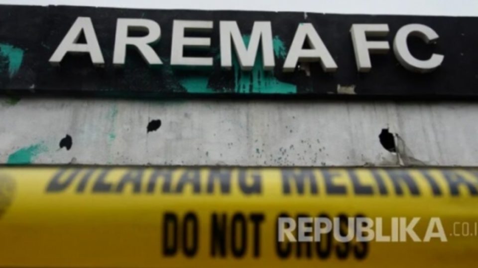 Arema FC Pertimbangkan Untuk Membubarkan Diri Usai Ratusan Arek Malang Berunjuk Rasa Hari Minggu Kemarin