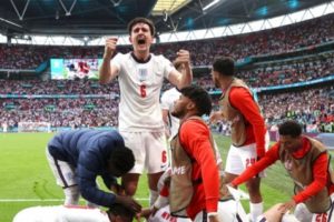EURO 2020: Inggris Lepas dari Sejarah Buruk, Ukraina Ukir Sejarah Baru!