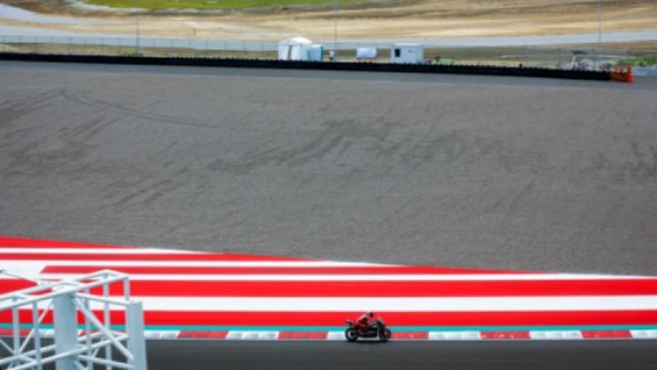 Jurnalis dan Pembalap MotoGP Keluhkan Kondisi Trek Sirkuit Mandalika yang Dianggap Membahayakan