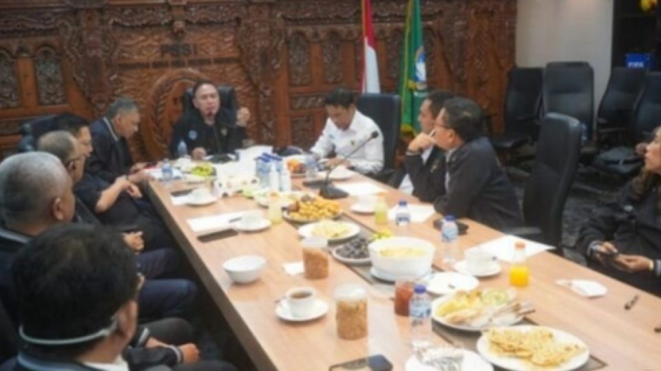 Iwan Bule: 'Saya Harus Patuh dan Taat Pada Apa pun Keputusan Anggota PSSI'