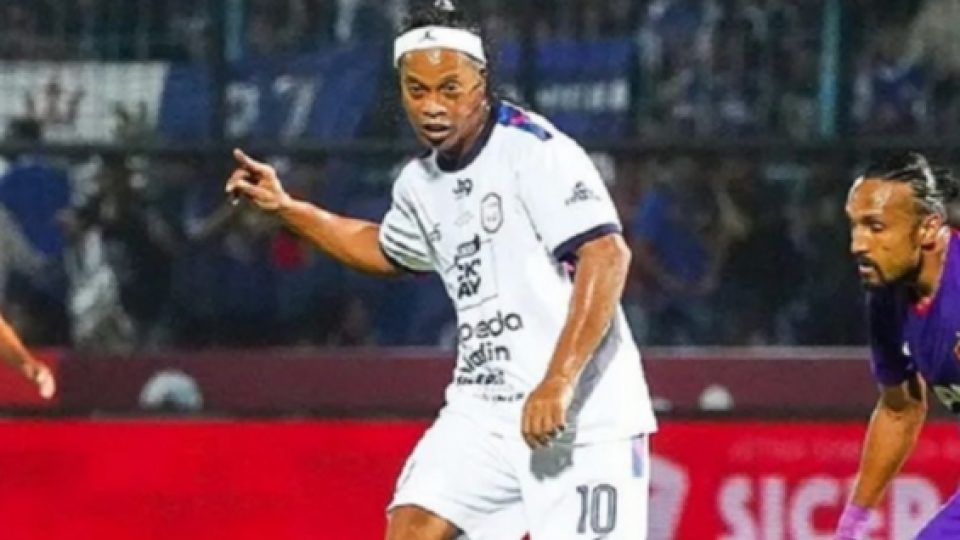 Bela RANS Nusantara FC Selama 30 Menit, Ronaldinho Masih Tampil Bagus Meski Sudah Tak Muda Lagi