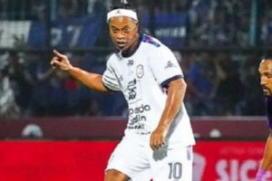 Bela RANS Nusantara FC Selama 30 Menit, Ronaldinho Masih Tampil Bagus Meski Sudah Tak Muda Lagi