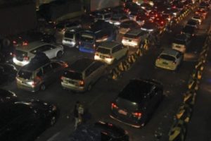 Horor Kemacetan di Pintu Tol Merak Hingga Pelabuhan, Kendaraan Tak Bisa Bergerak Berjam-jam