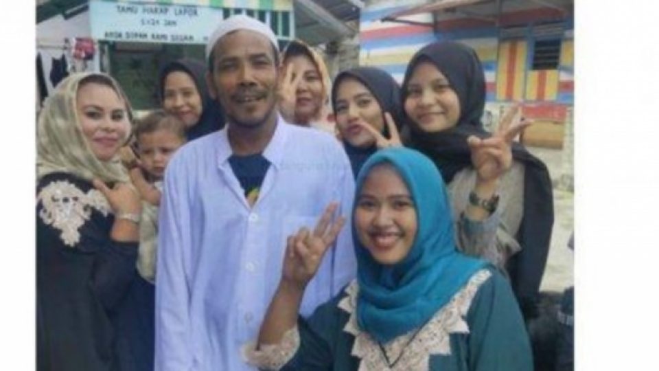 Ini Sosok M Nuh yang 'Sempat' Menang Lelang Motor Listrik Bertanda Tangan Jokowi