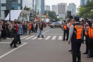 Sebabkan Kemacetan, Aksi Catwalk Citayam Fashion Week Dilarang Untuk Sementara