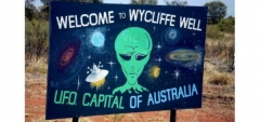 Mau Tahu Kampung Alien ? Yuk, ke Wycliffe Well !